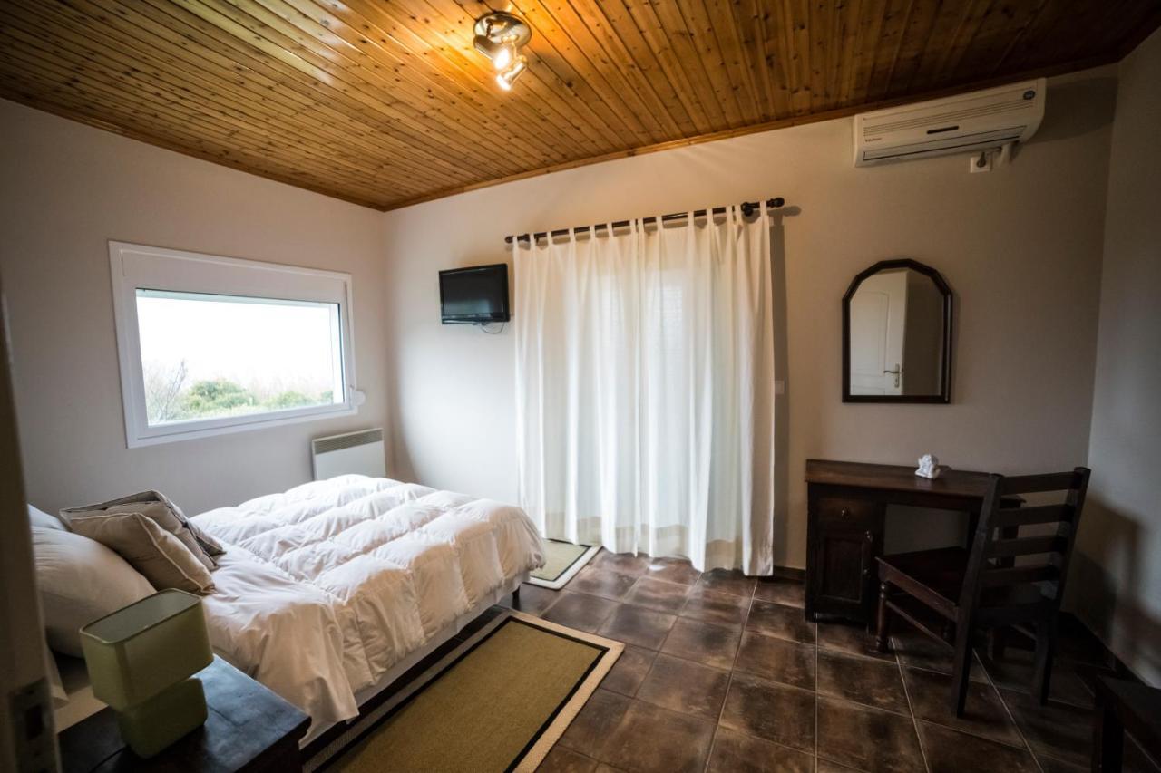 Caposaldo Apartments Akráta Kültér fotó