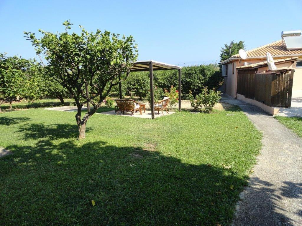 Caposaldo Apartments Akráta Kültér fotó