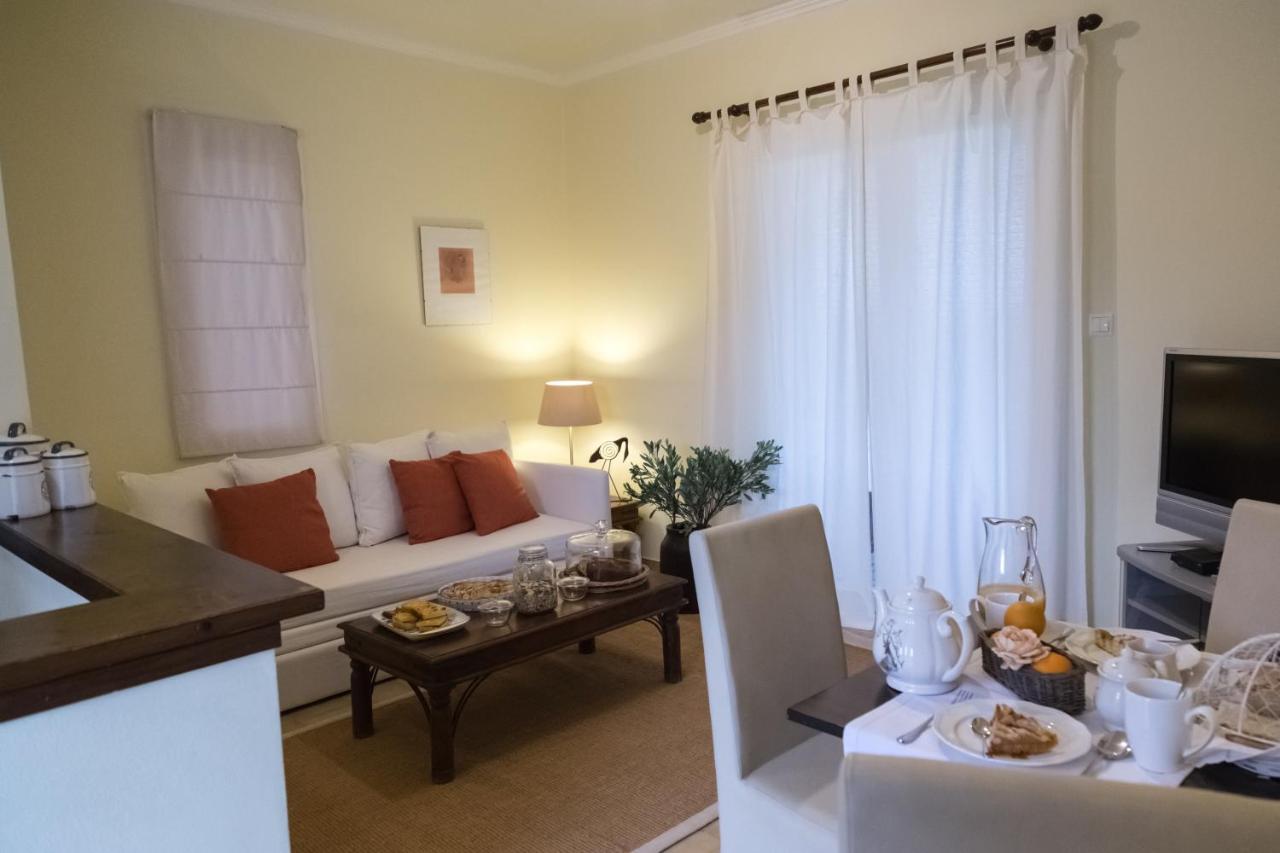Caposaldo Apartments Akráta Kültér fotó